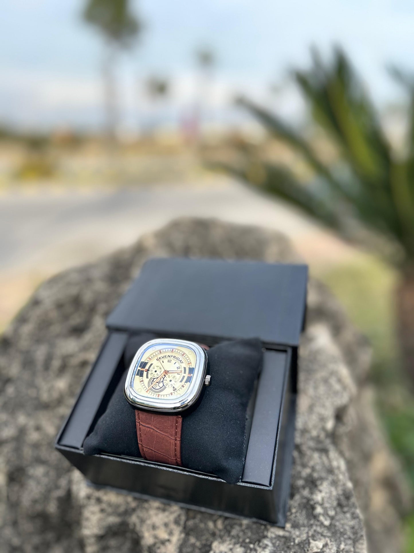Men's Exquisite Luxury Timepiece